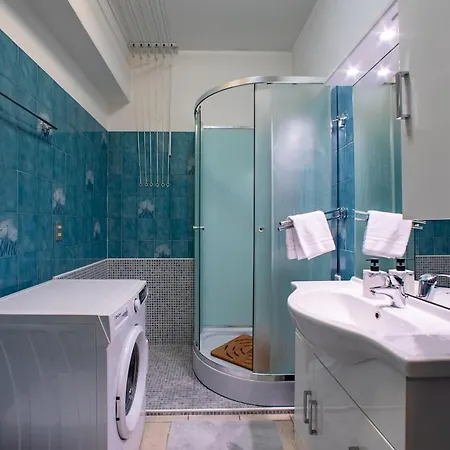 Fair 2 Min - Private Parking Apartment *