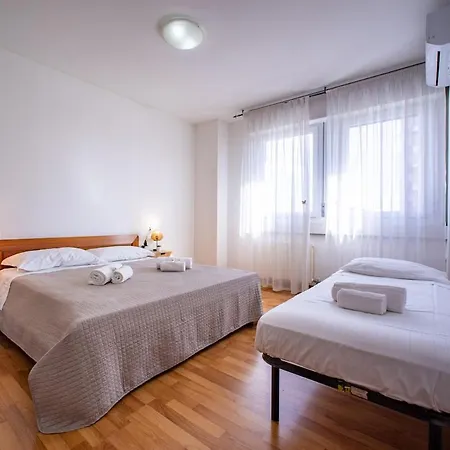 Fair 2 Min - Private Parking Verona