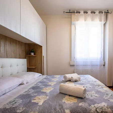 Fair 2 Min - Private Parking Verona